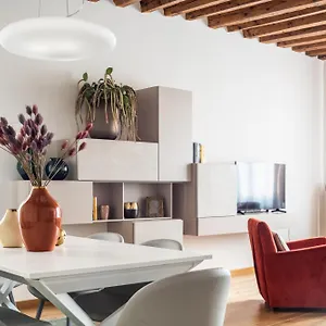 Apartment Erbaria Boutique R&r, Venice