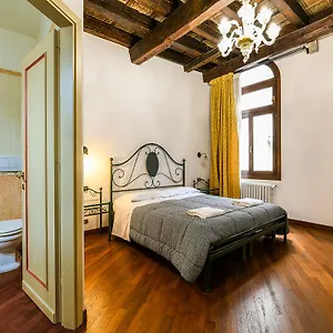 Apartment Casetta Rossa, Venice